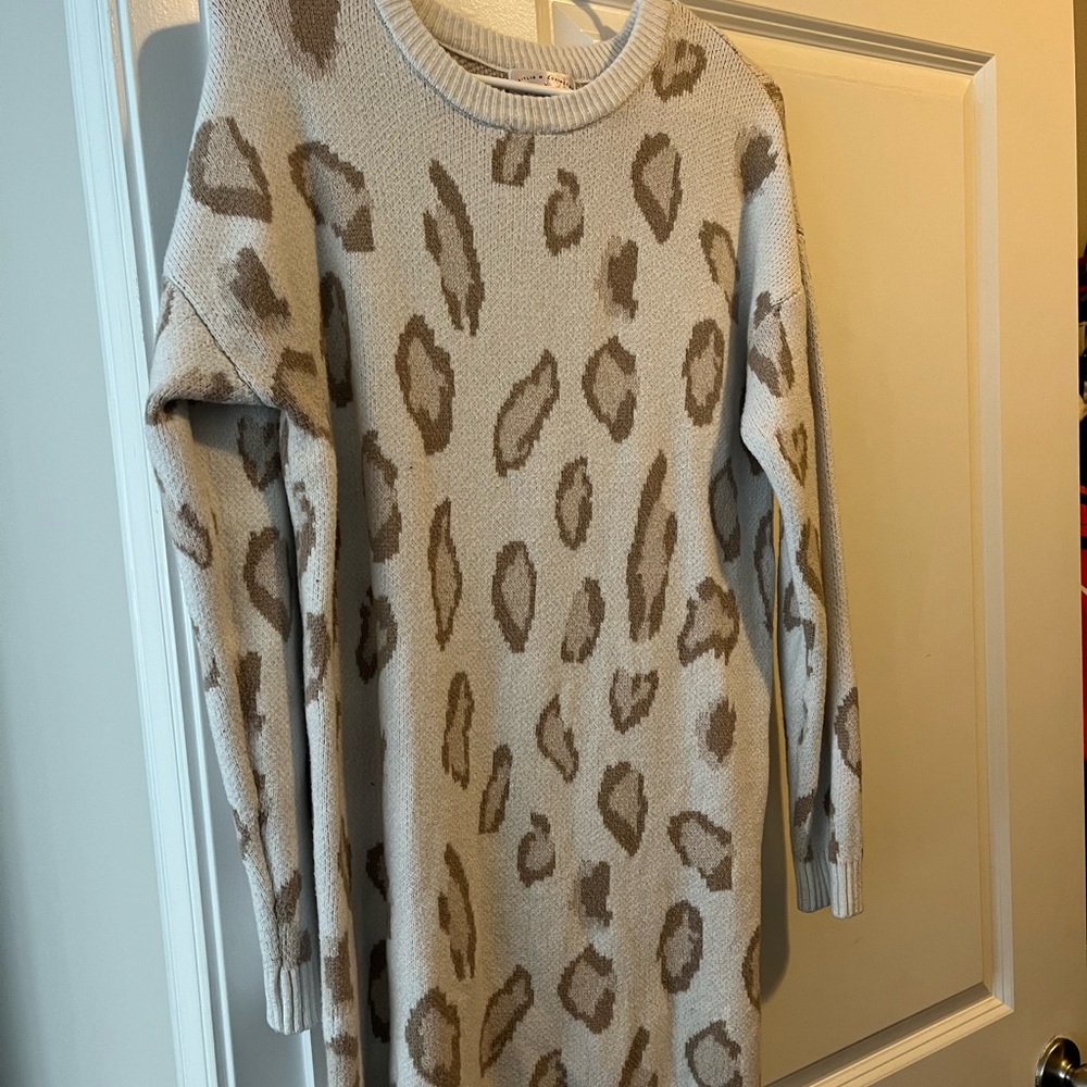 Ivory animal print sweater dress. Size medium. Only worn a few times